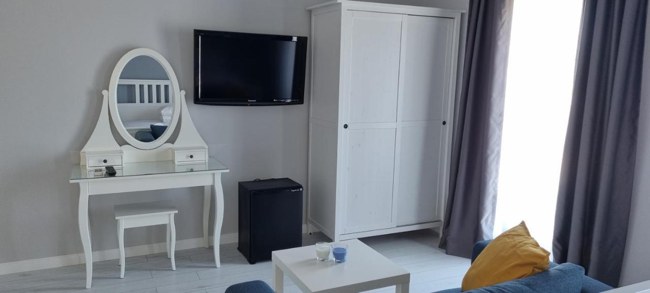 Отель Chg Boutique Костинешти Экстерьер фото