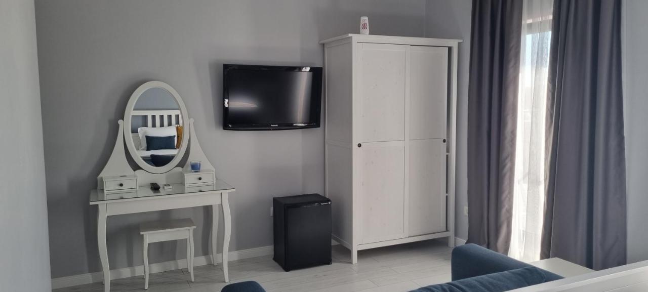 Отель Chg Boutique Костинешти Экстерьер фото