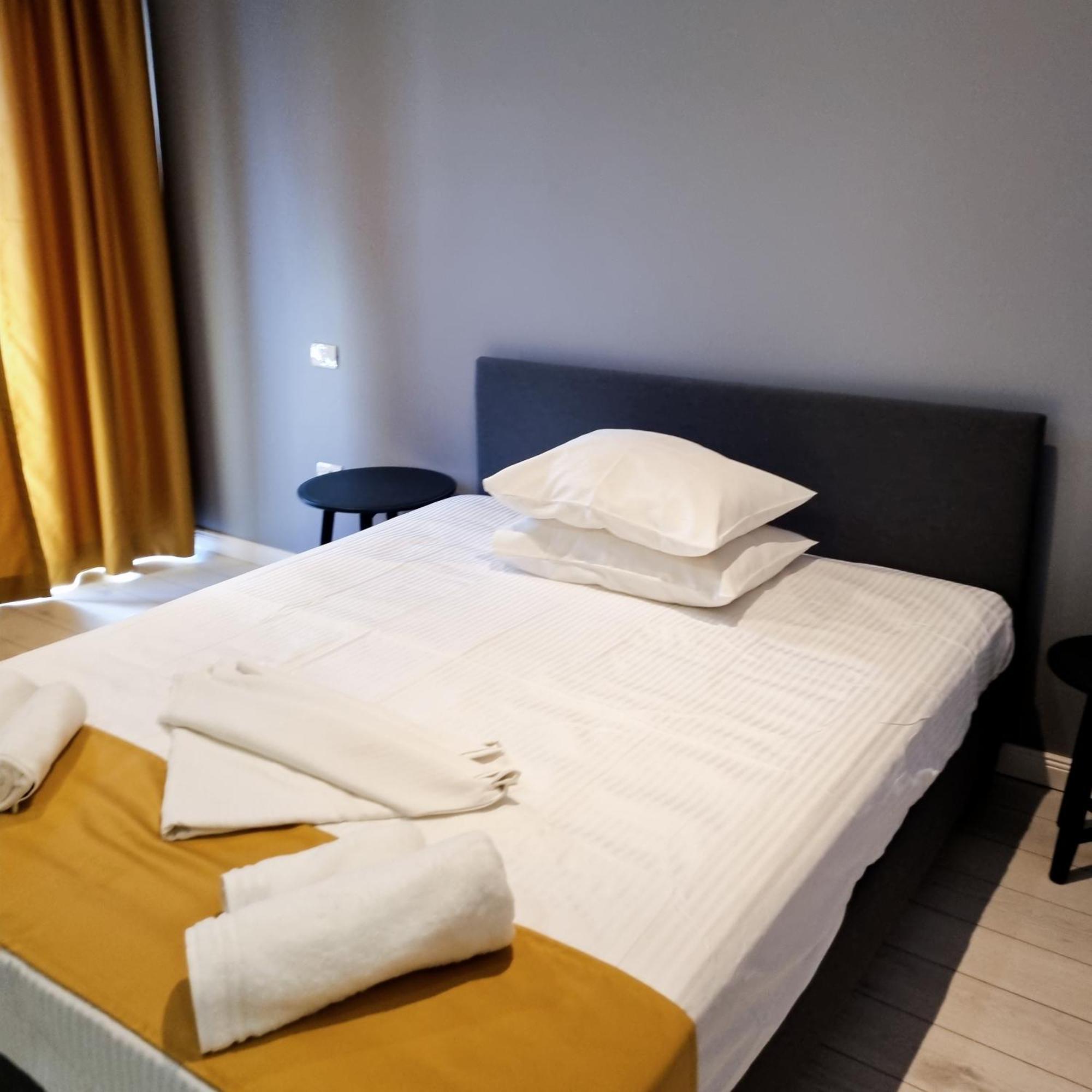 Отель Chg Boutique Костинешти Номер фото