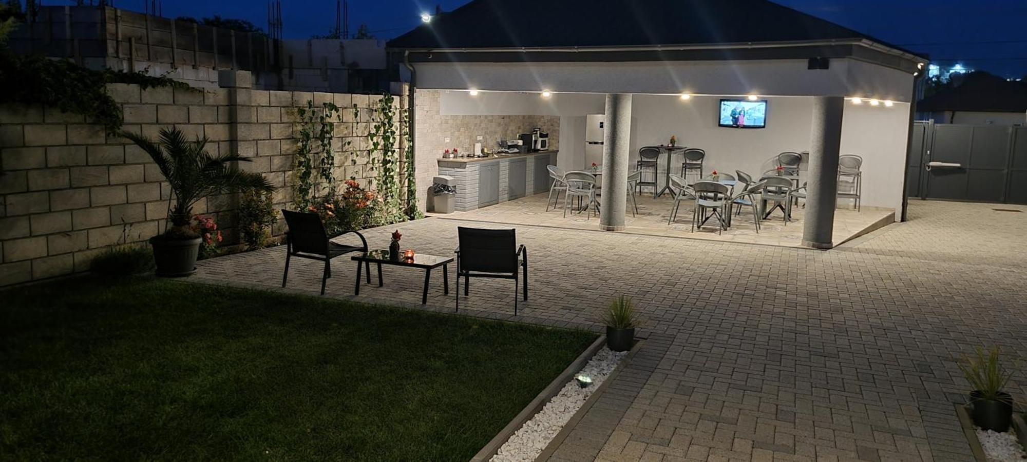 Отель Chg Boutique Костинешти Экстерьер фото
