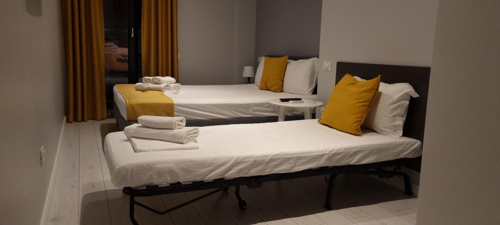 Отель Chg Boutique Костинешти Номер фото